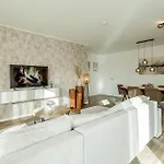 Sky Penthouse 08 I Aufzug I Tv I Gasgrill I Wifi Apartamento *